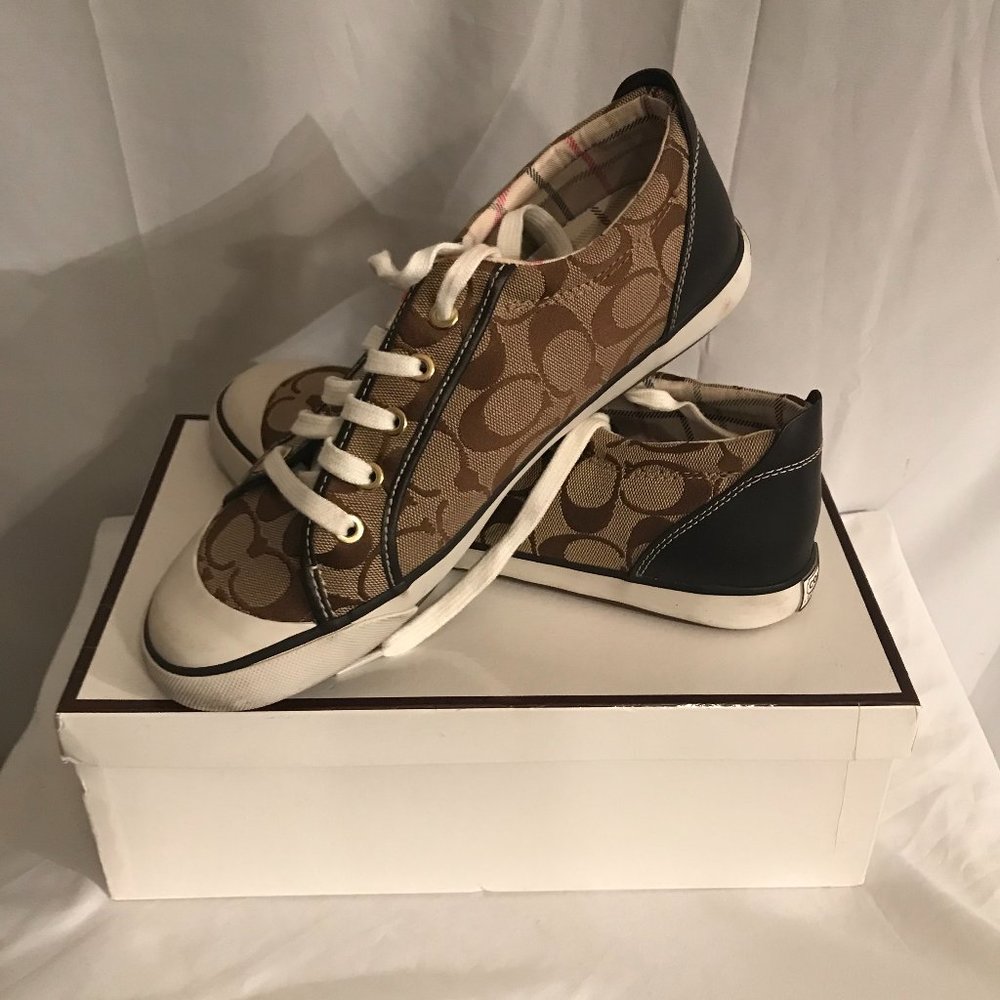 Coach Size 10 In Box Medium Foot Athletic Sport Cut Sneakers